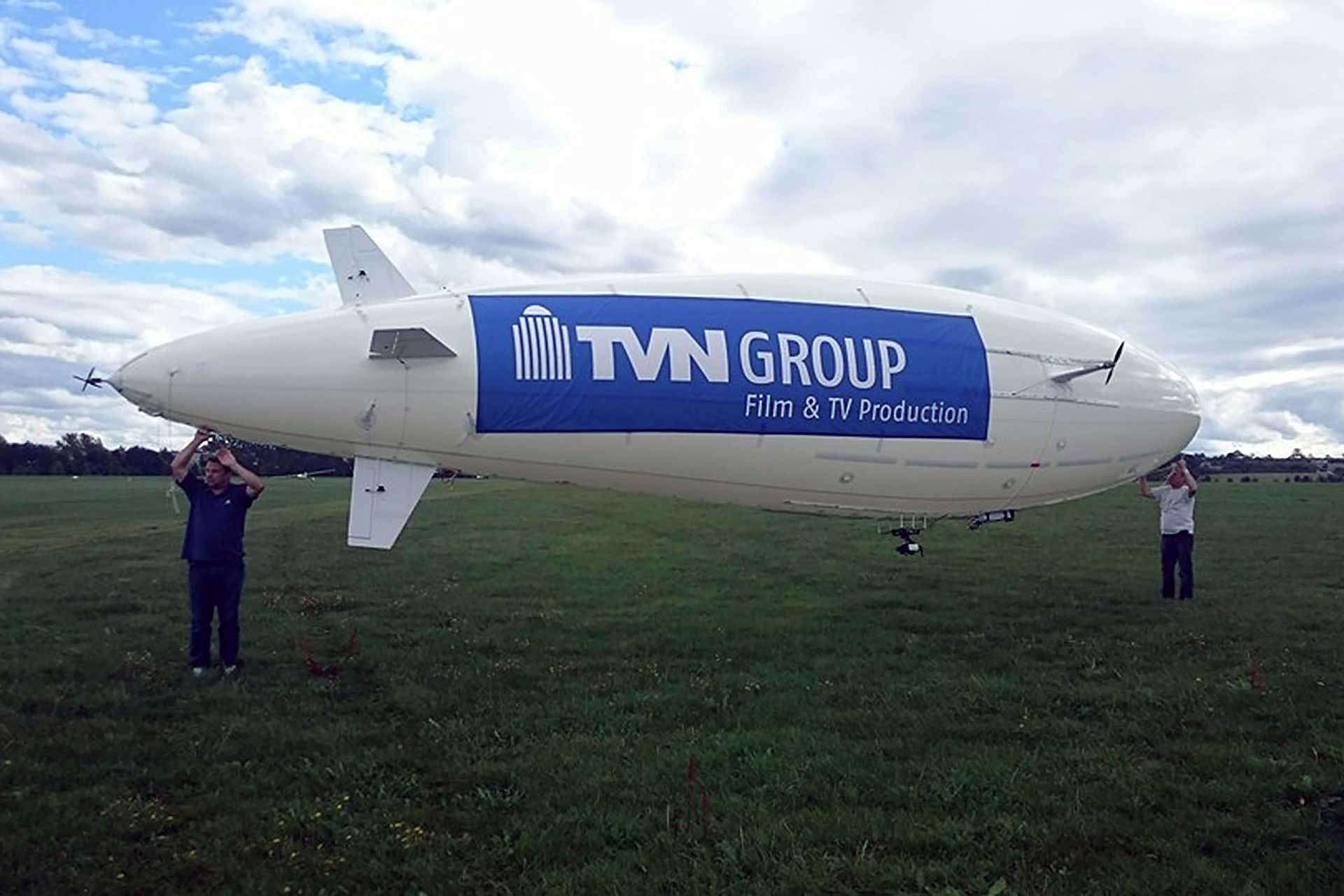12-m-outdoor-RC-Blimp-flight-preparations